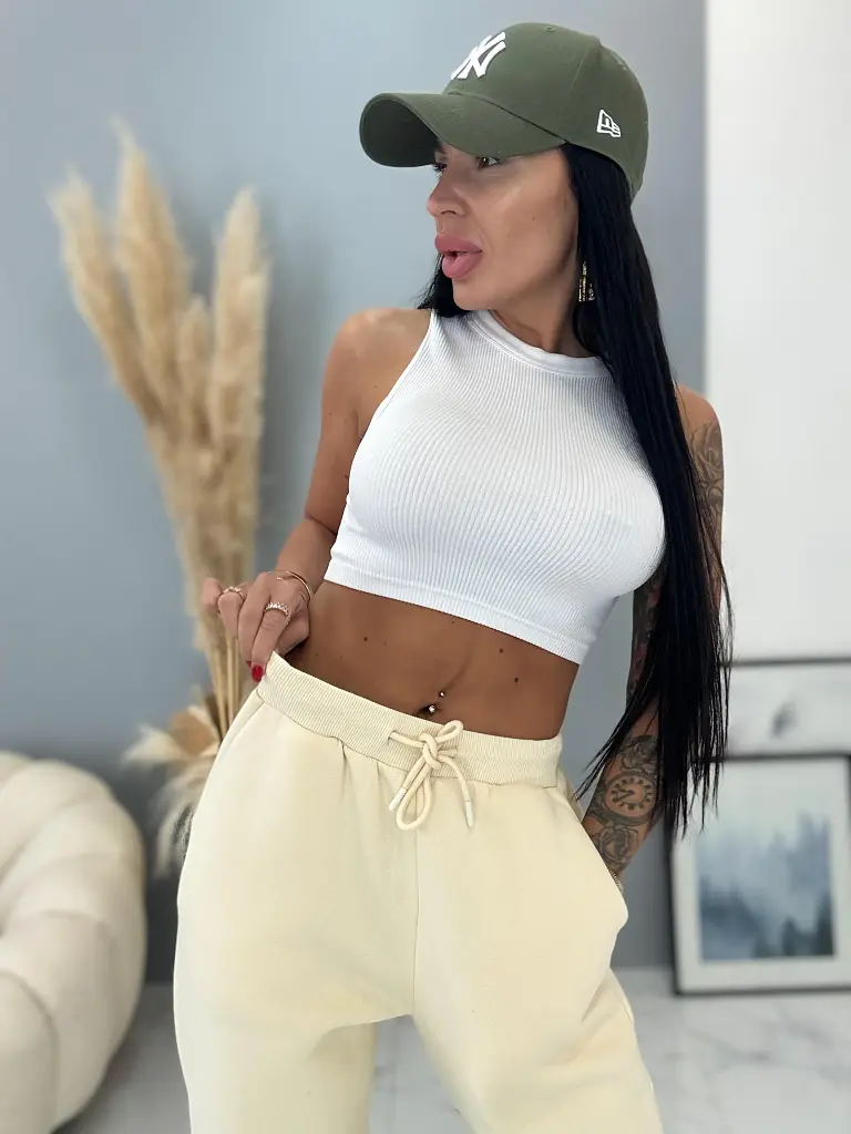 Zateplené športové nohavice s gumeným pásom ILARA - next