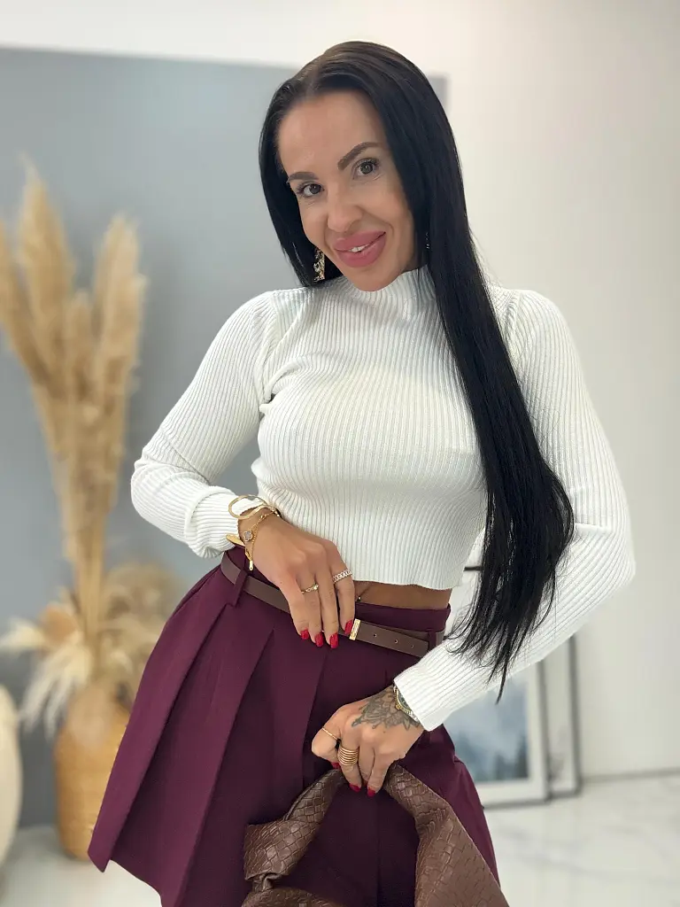 Rebrovaný crop pulóver KATRYN