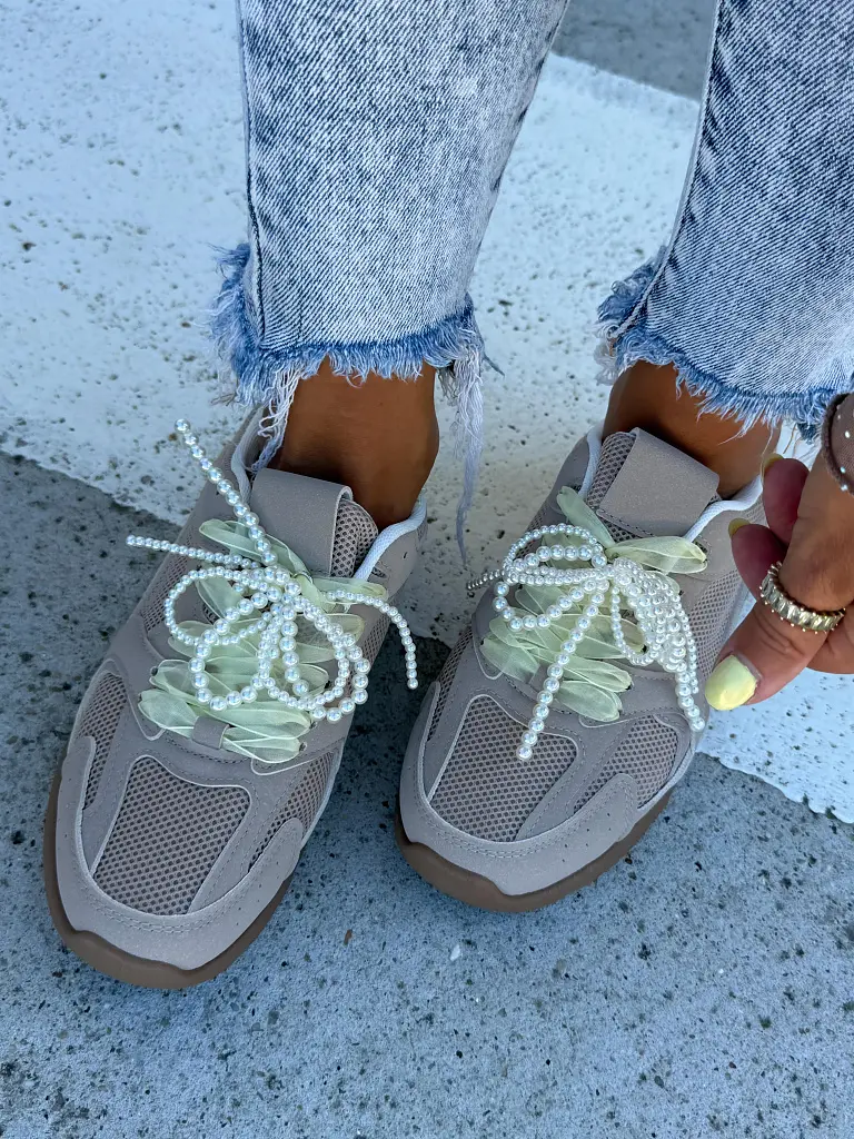 Tenisky zdobené korálkami COREY