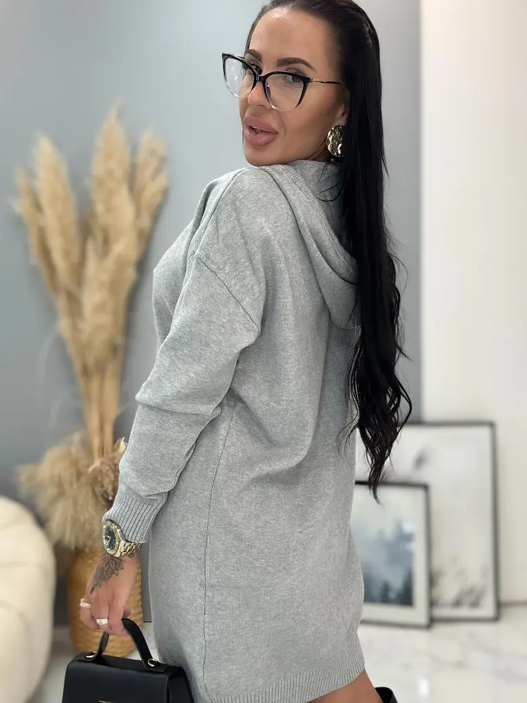 Úpletové šaty s kapucňou ETHELA+ - next