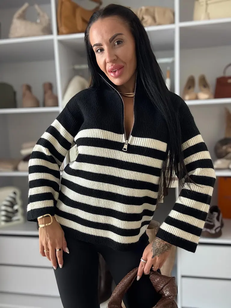 Teplý pruhovaný pulóver DILONA+ - next