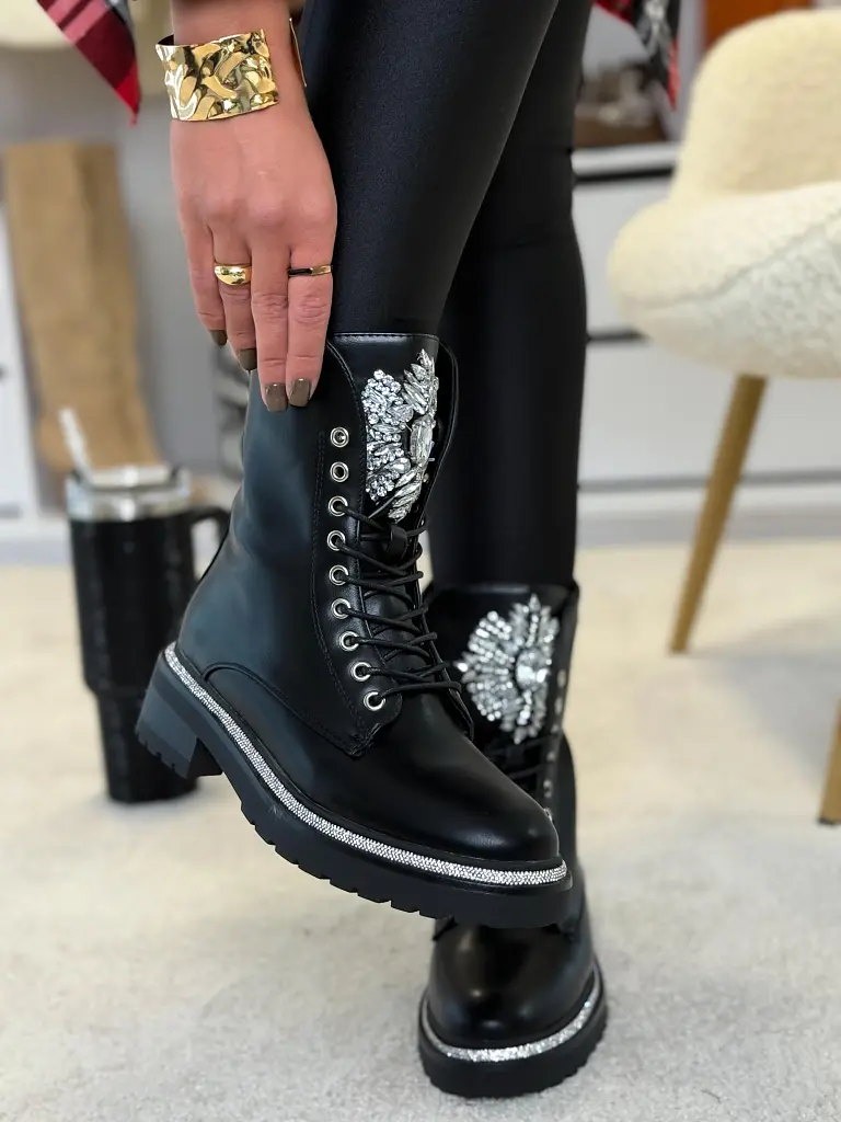 Šnúrovacie čižmy so striebornou ozdobou KENZA+ - next