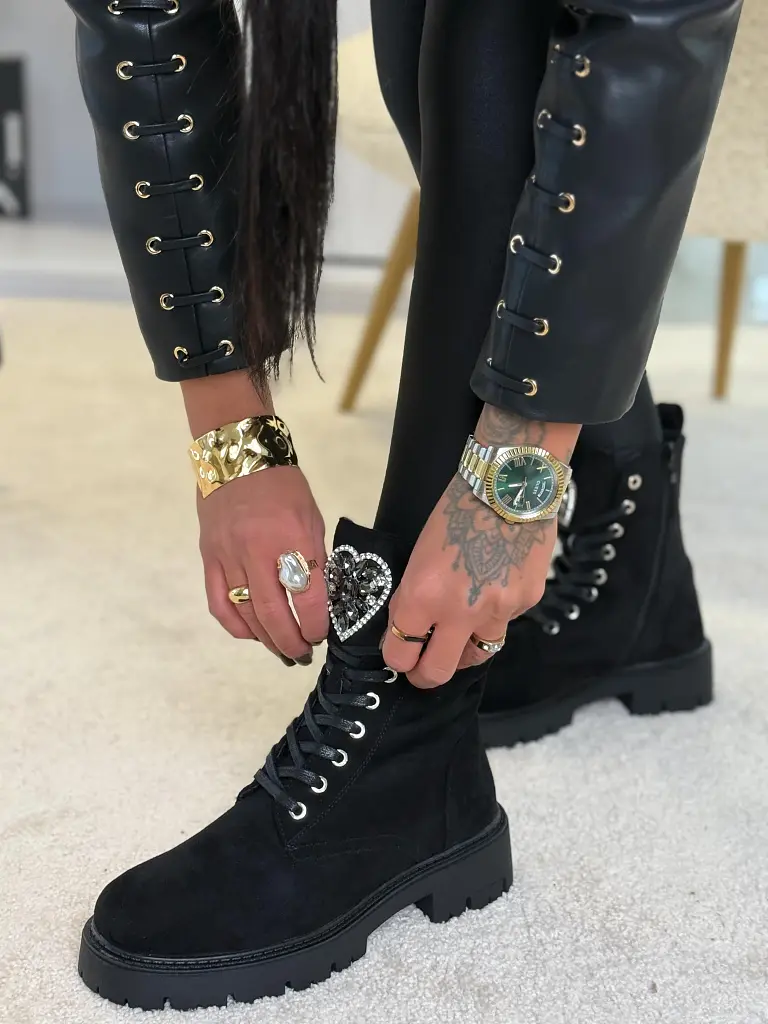 Šnúrovacie čižmy zdobené kamienkami MERANO+