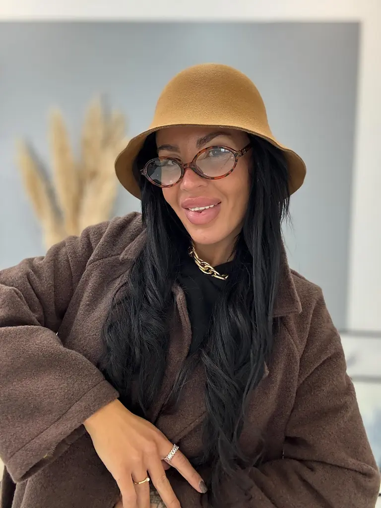 Dámsky klobúk - next