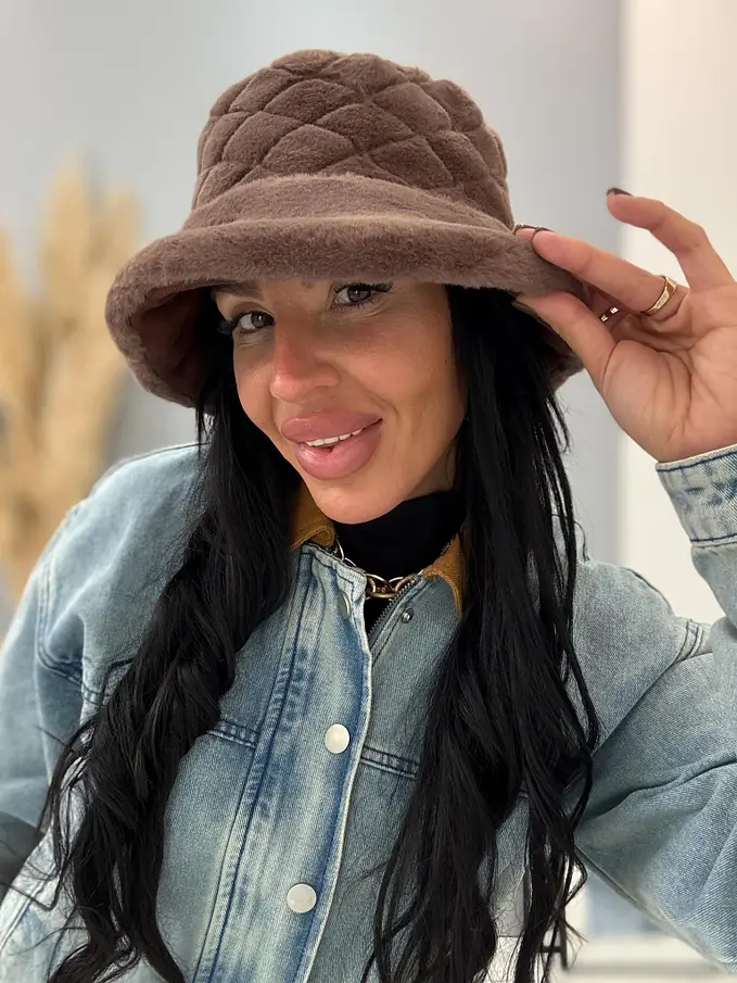 Obojstranný teplý klobúk