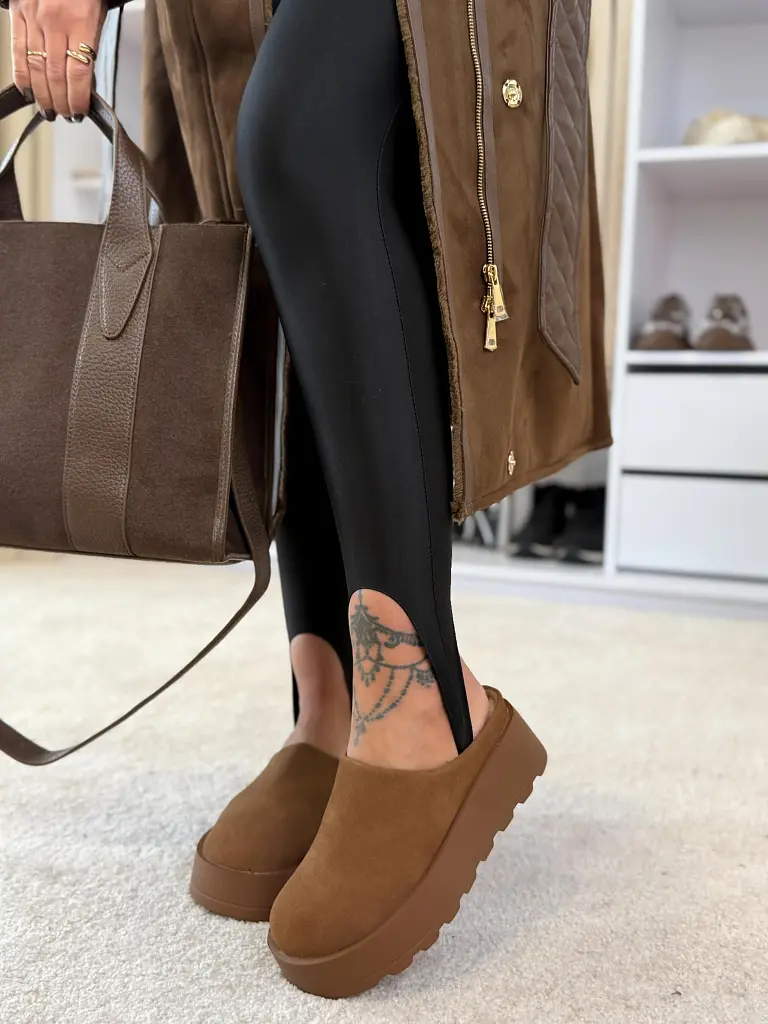 Teplé semišové topánky FROVIA - next