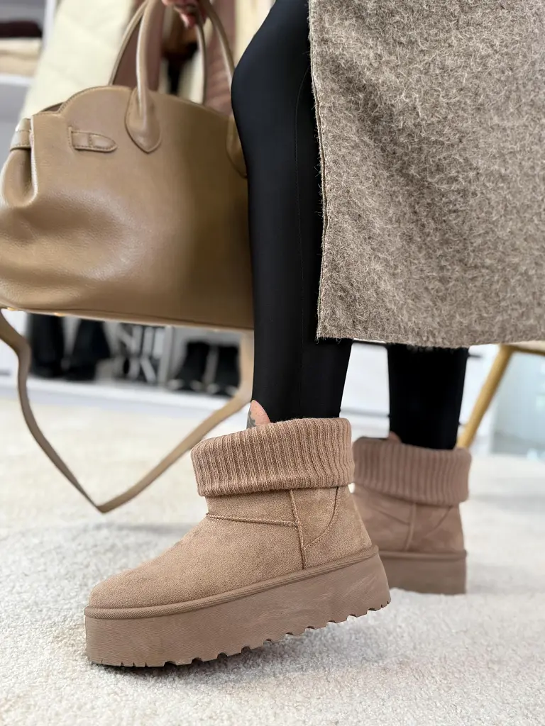 Semišové členkové čižmy BERTIE