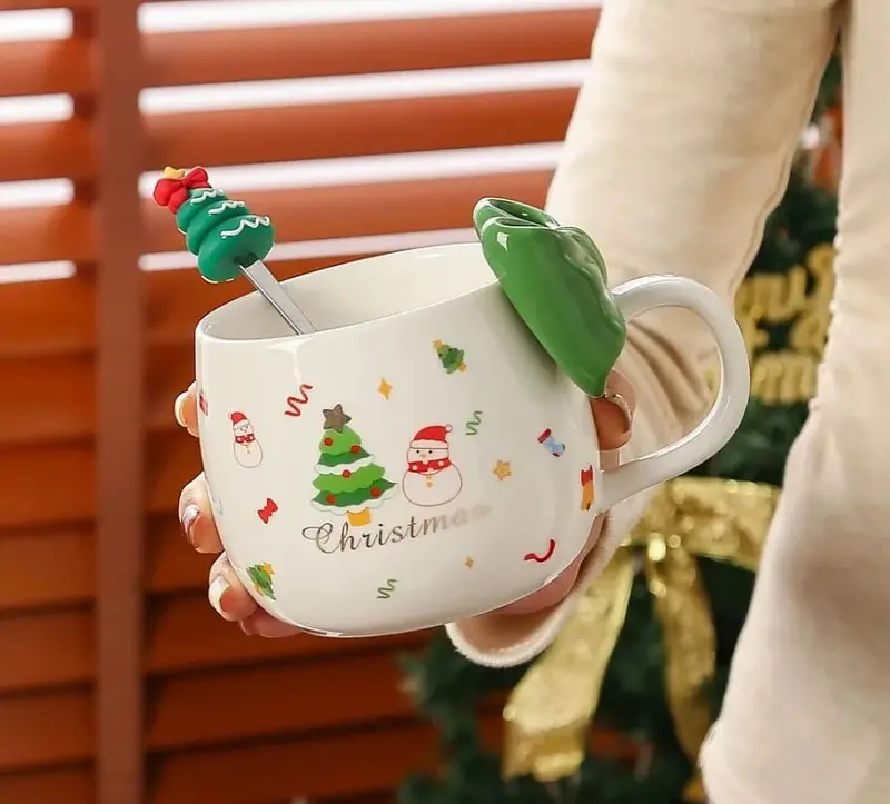 Vianočný hrnček v darčekovom balení