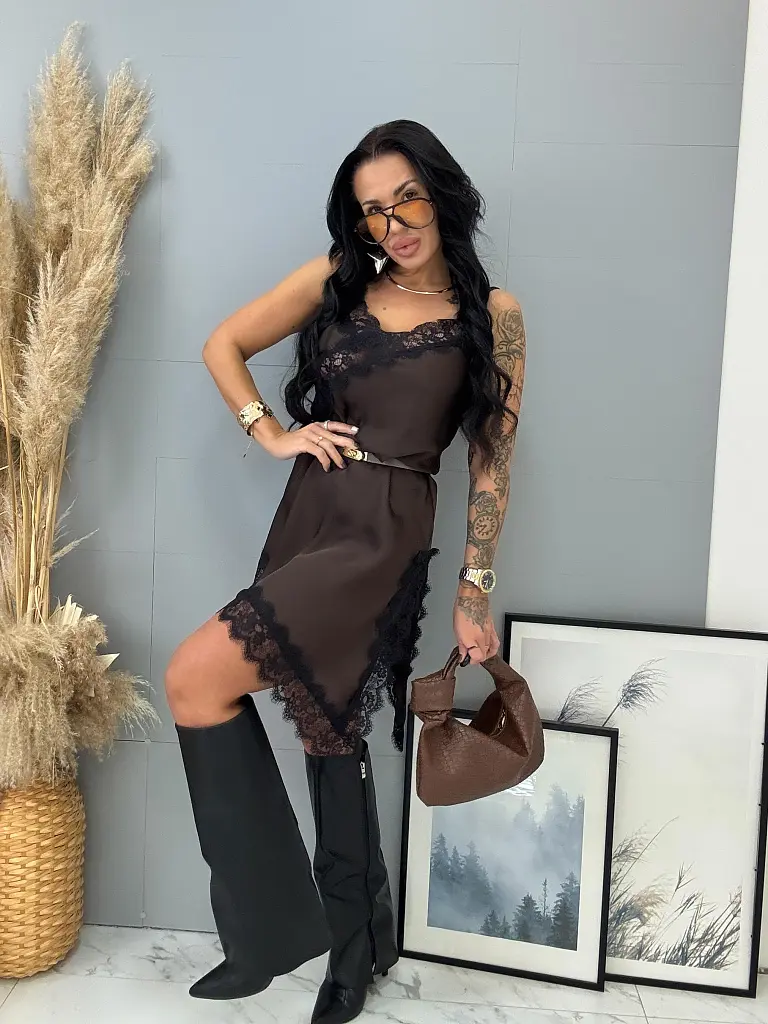 Saténové šaty so čipkou LAYLAH