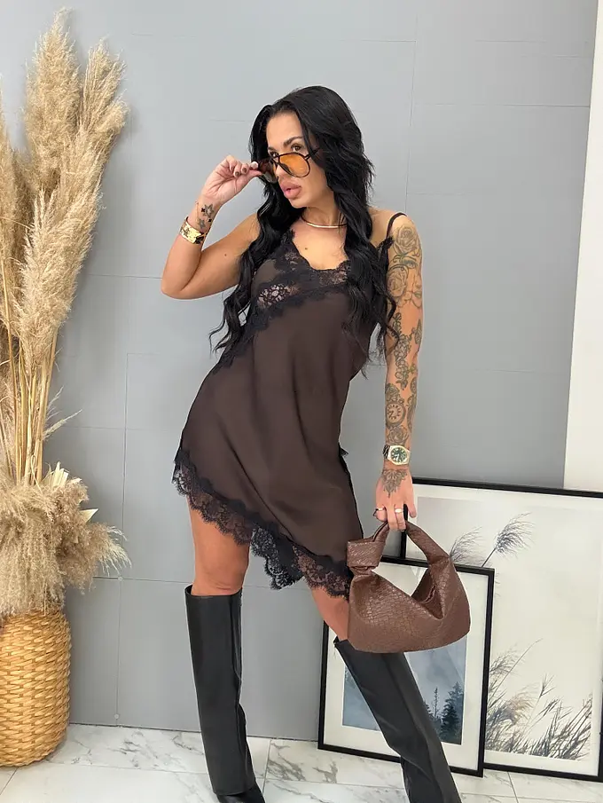 Saténové šaty so čipkou LAYLAH