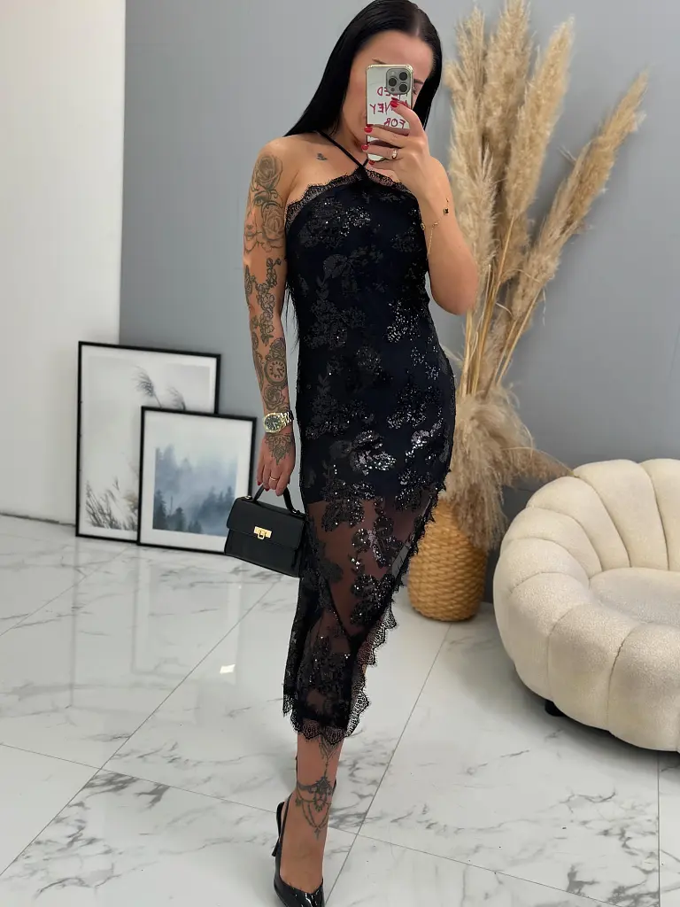 Čierne šifónové šaty zdobené flitrami AUDRIE