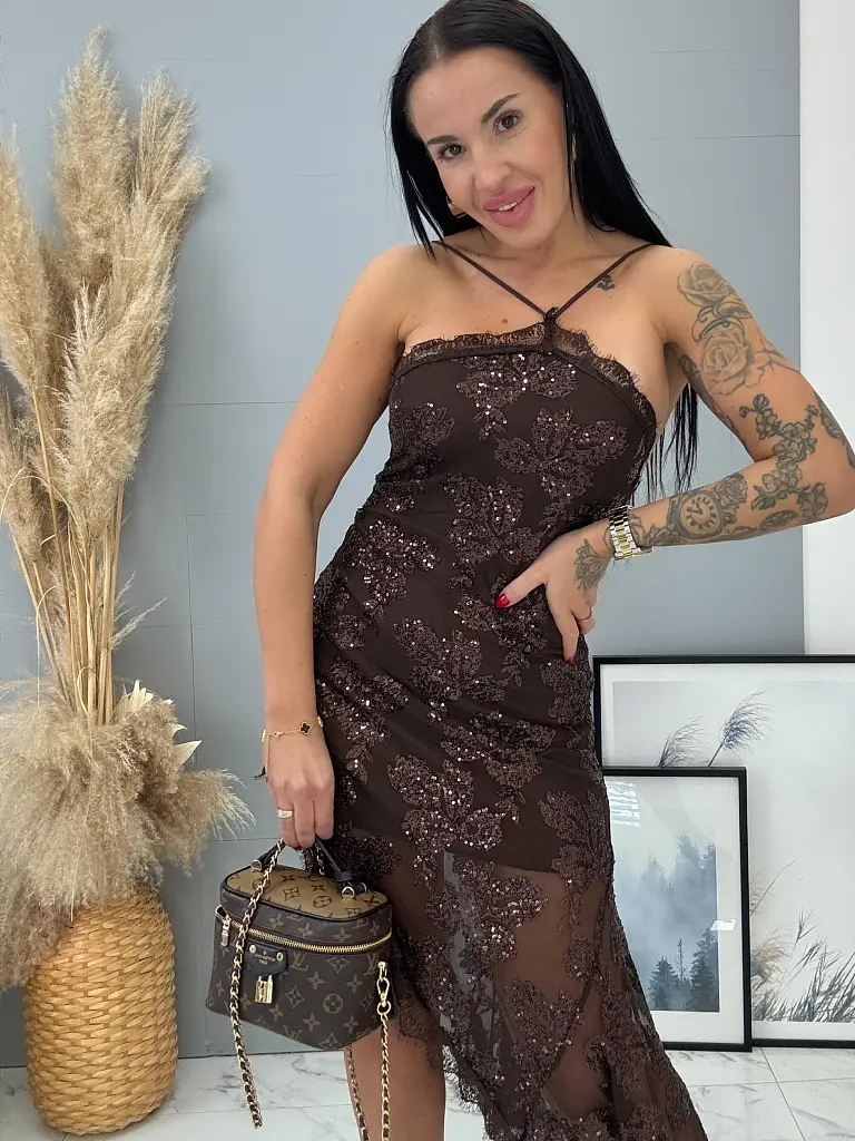 Hnedé šifónové šaty zdobené flitrami AUDRIE