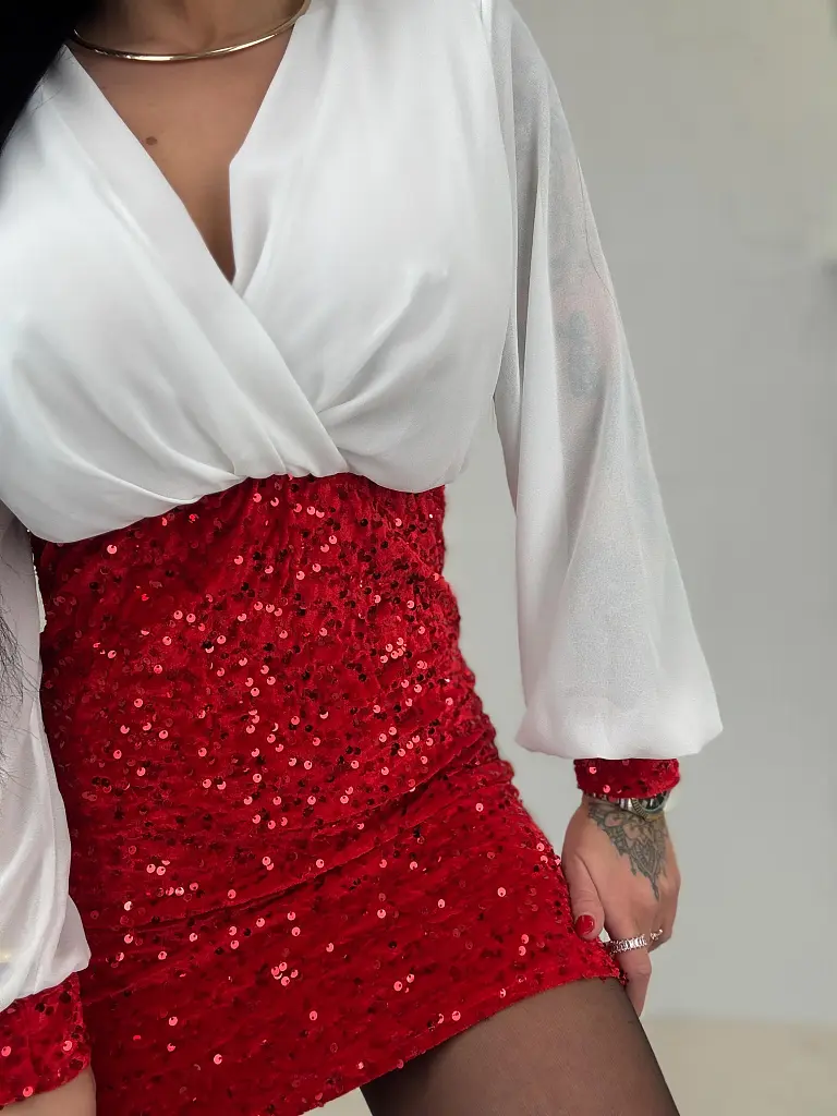 Elegantné šaty zdobené flitrami KRISSINA+