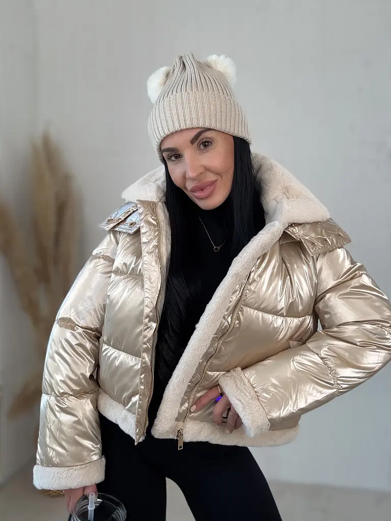 Dámska bunda s kapucňou a kožušinou  BRANIA