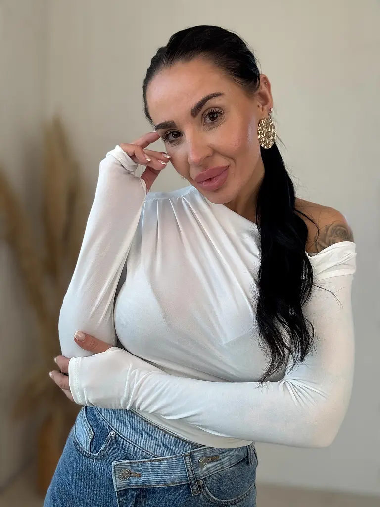 Elastické biele tričko MINA