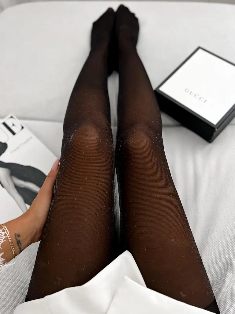 Čierne pančuchové nohavice s lurexom