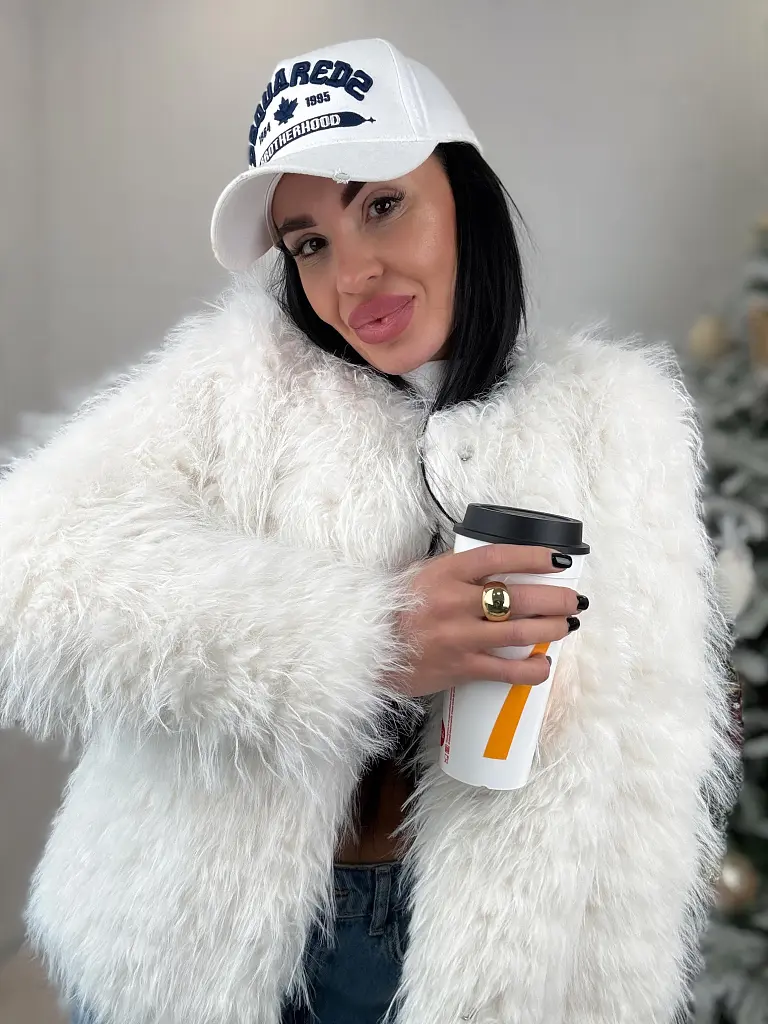 Kožušinová bunda LETISIA - next