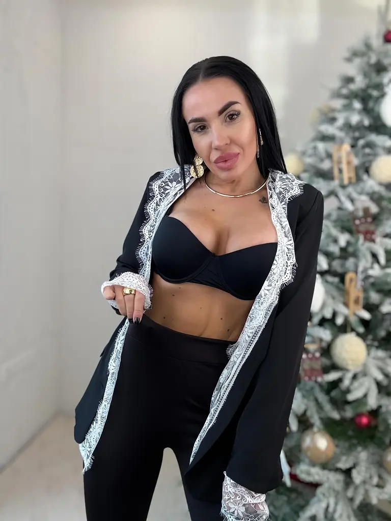 Čierne legíny s čipkou SEDRIA - next