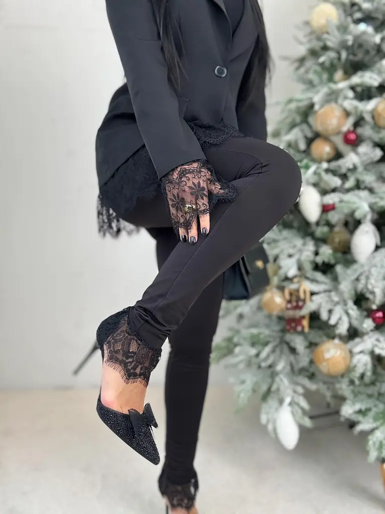 Čierne legíny s čipkou SEDRIA