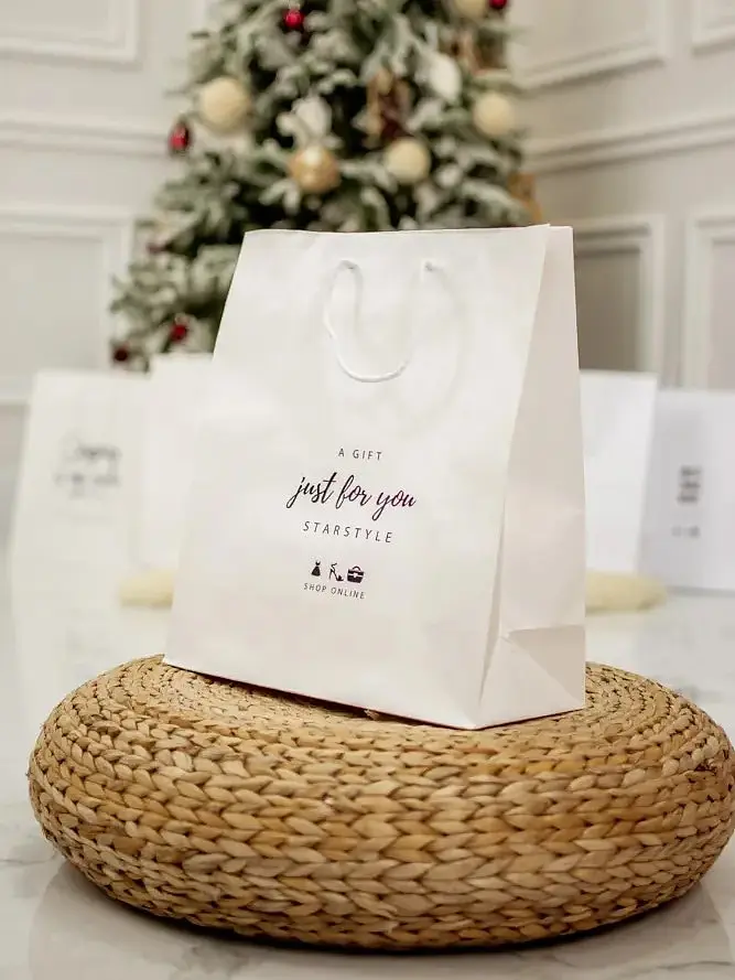 Papierová darčeková taška