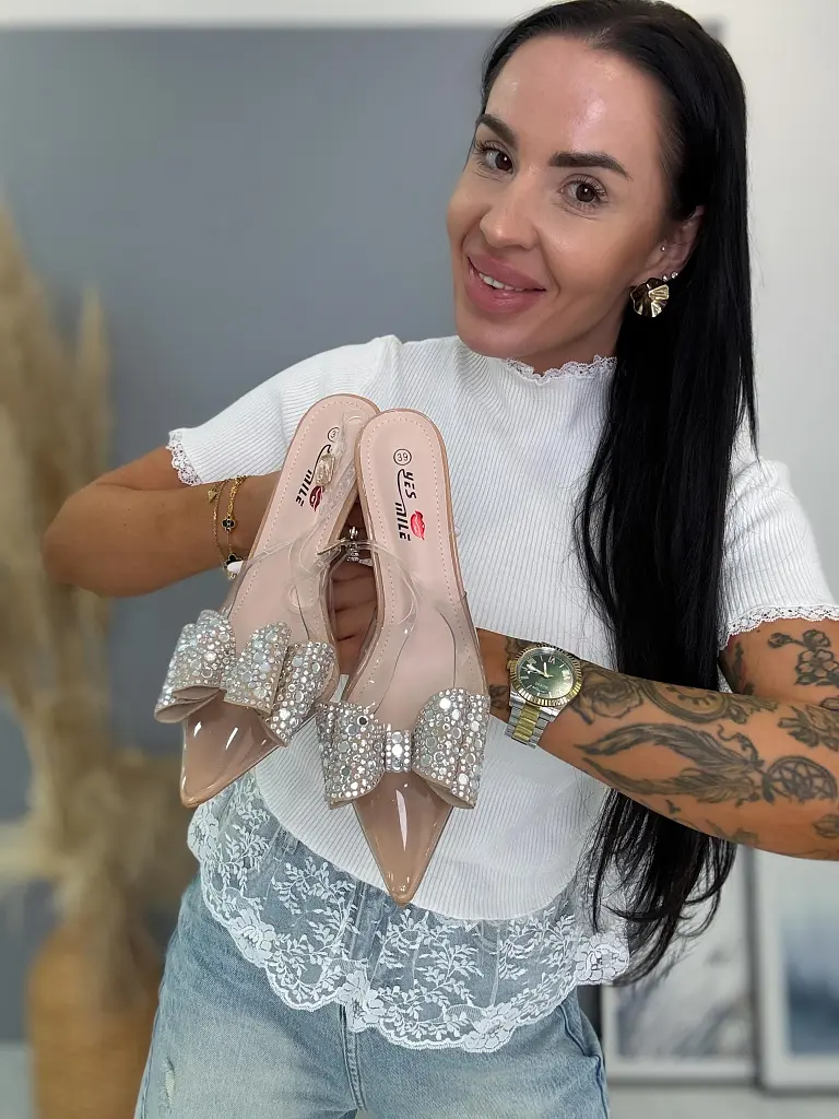 Transparentné sandále so kamienkami MAISE