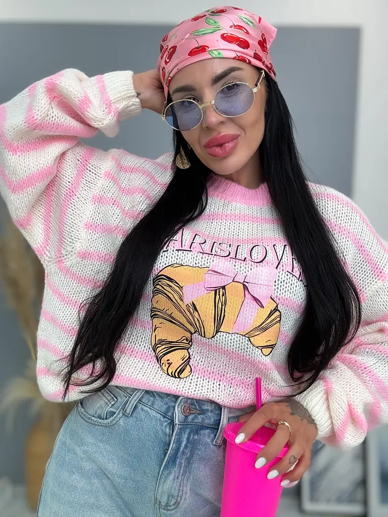 Jemný mohérový pulóver s potlačou PARIS