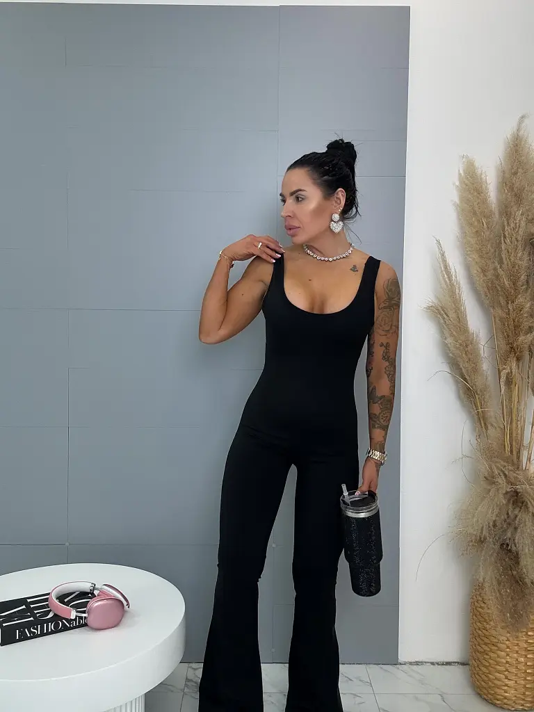 Tvarujúci overal s vypchávkami a tvarovaným zadkom ZENADA - next