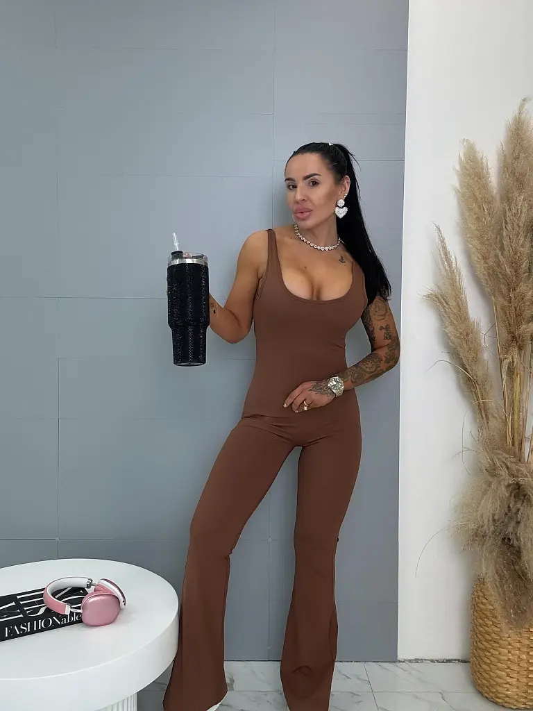 Tvarujúci overal s vypchávkami a tvarovaným zadkom ZENADA - next