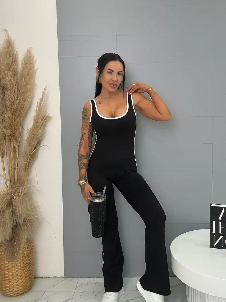 Tvarujúci overal s vypchávkami a tvarovaným zadkom LIVIANA - next