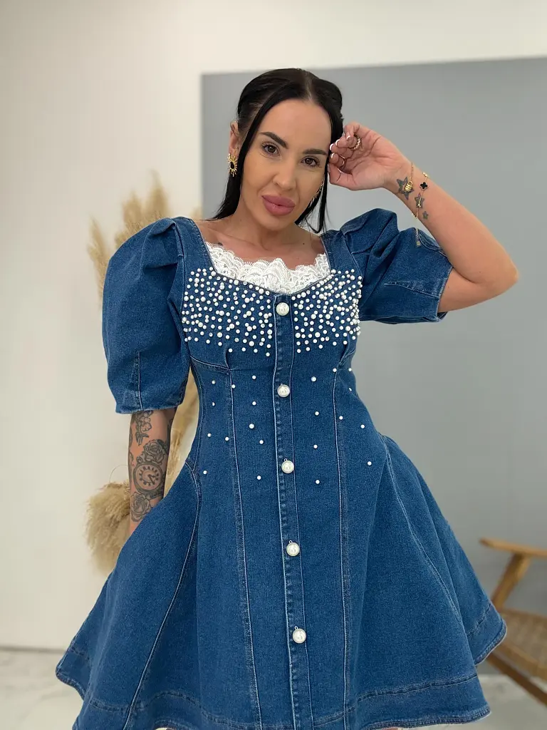 Denim šaty na gombíky a zdobené korálikmi LILIA