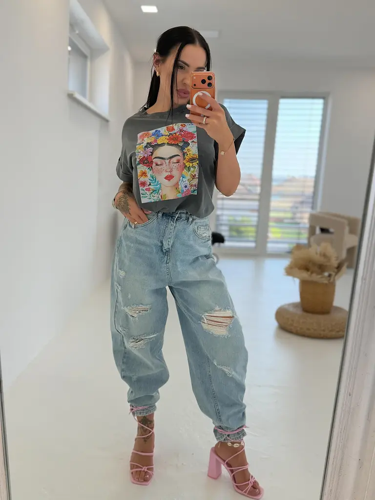 Roztrhané baggy fit rifle s vysokým pásom  - next