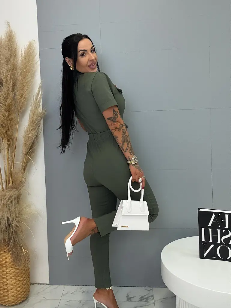 Elastický overal s opaskom STELLA - next