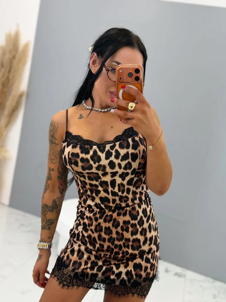 Leopardí dvojdielny komplet skort s čipkou a topom KYRA