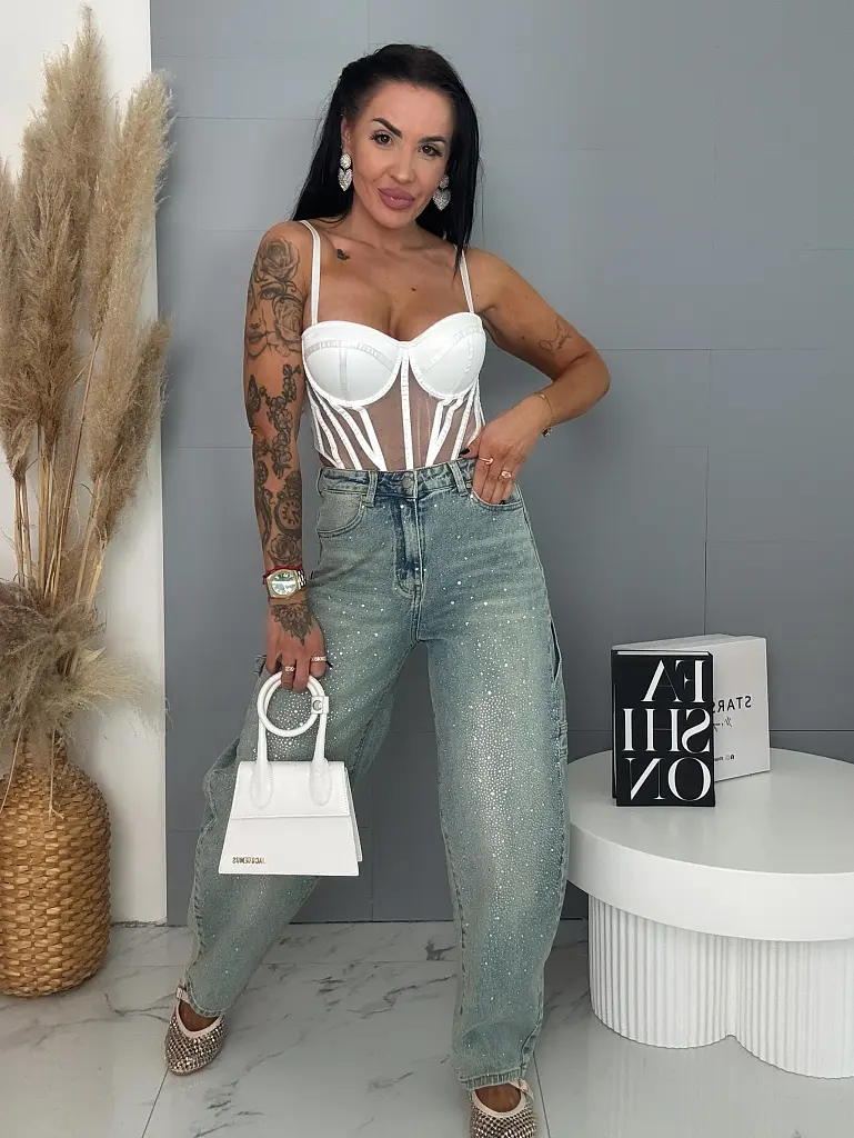 Džínsy s vysokým pásom zdobené kamienkami SPARKLE