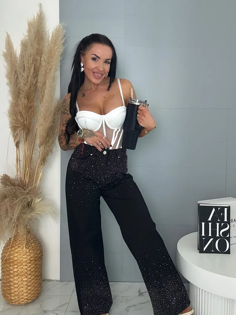 Vysokopásové wide leg rifle s kamienkami BLING