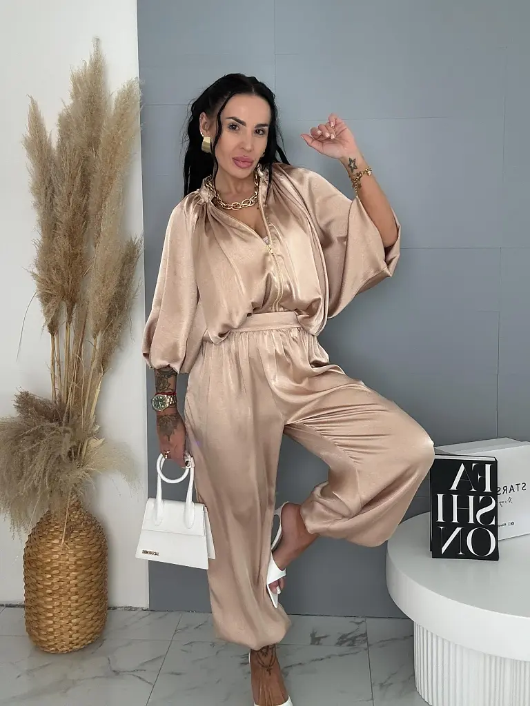 Dvojdielny satin ballon jacket a satin sarouel nohavice