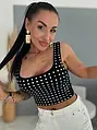 Crop-top so striebornými kamienkami BLANCA