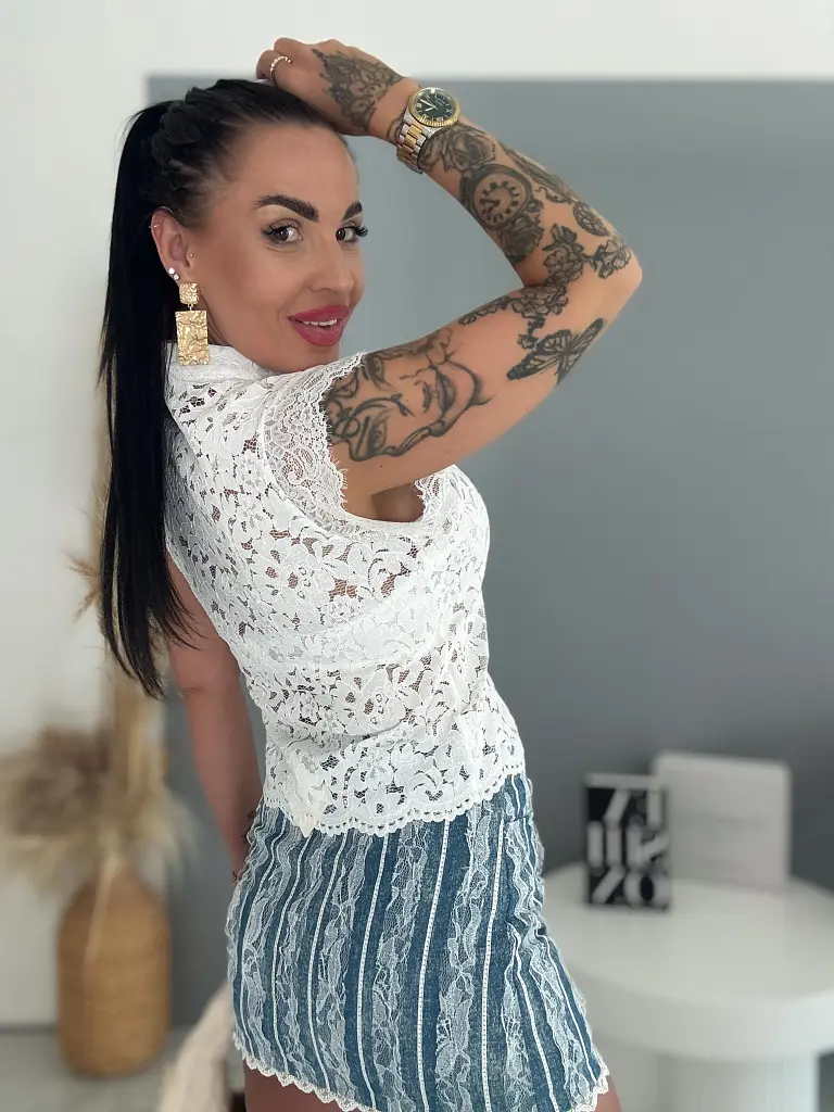 Premium čipkovaná blúzka SHEER - next