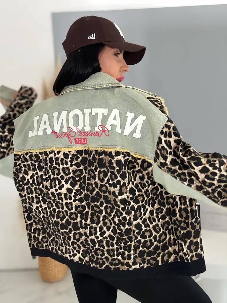 Denimová bunda kombinovaná s leopardou látkou WILD - next