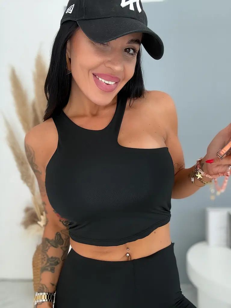 Vystužený športový crop top CARA