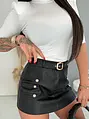 Koženkový skort so zlatou ozdobou MATE