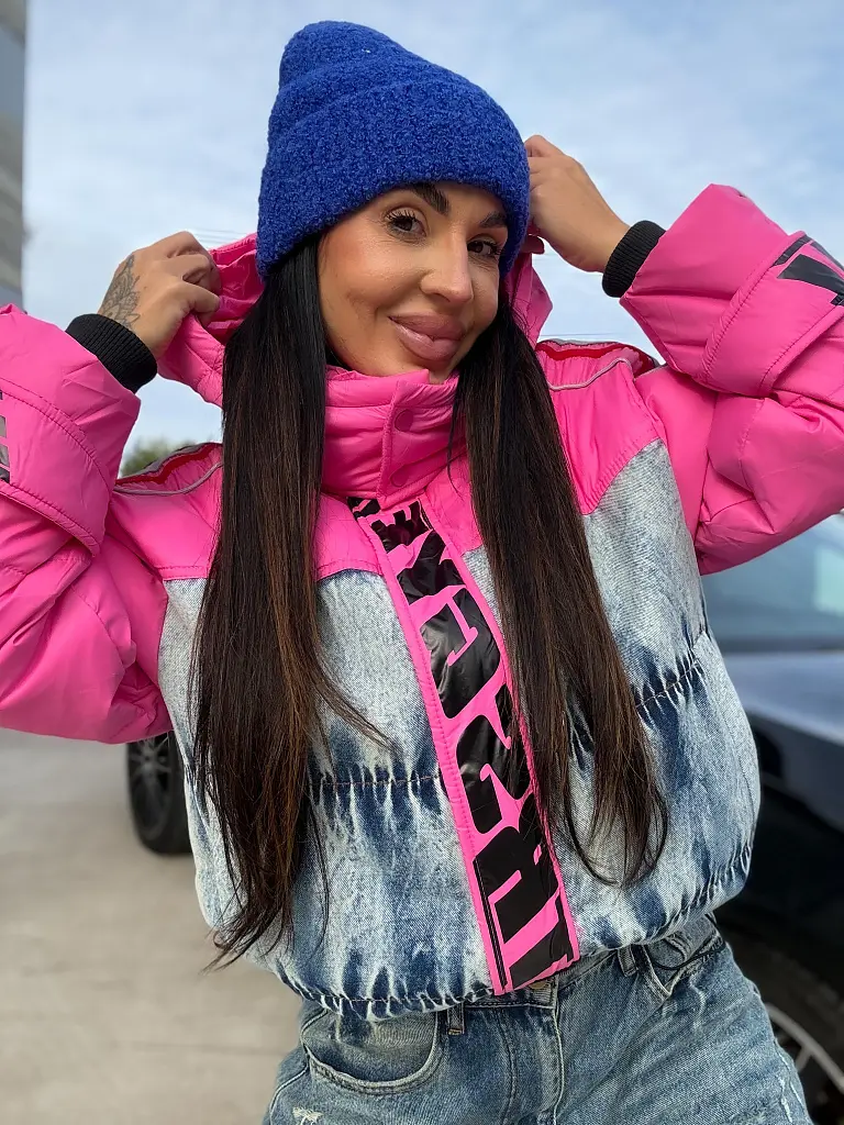 Bunda s kapucňou a denimovým detailom BLUSH - next
