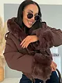 Zateplená bomber bunda s kapucňou a umelou kožušinou COFFEE NOIR